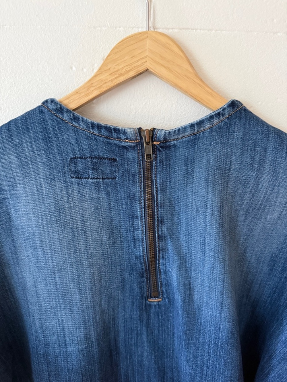 Current/Elliott | Denim Short Sleeve Top Minimal Capsule | Large - Picture 5 of 9